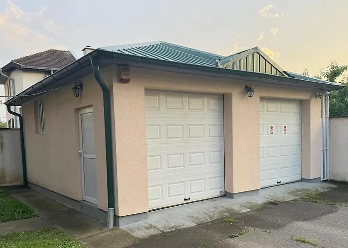 Riverside Σρέμσκα Μιτρόβιτσα